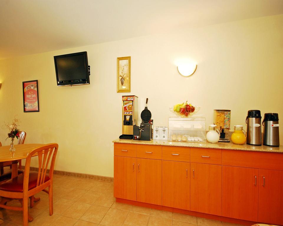 Econo Lodge Amelia Court House 외부 사진